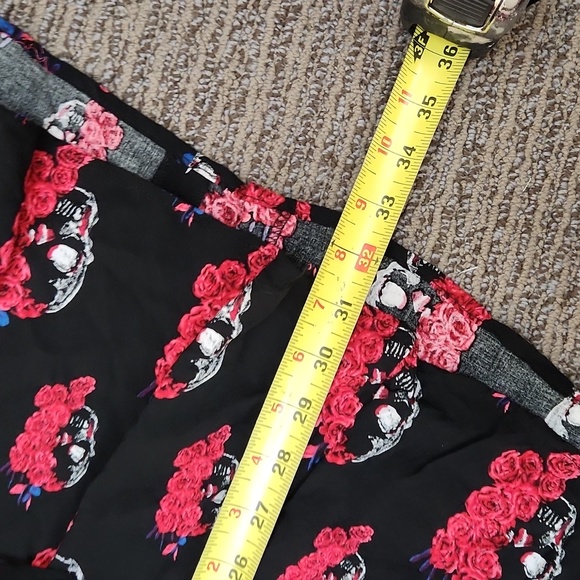 Royal Bones By Daang Goodman Skulls and Flowers Dress Size Small - Picture 14 of 16
